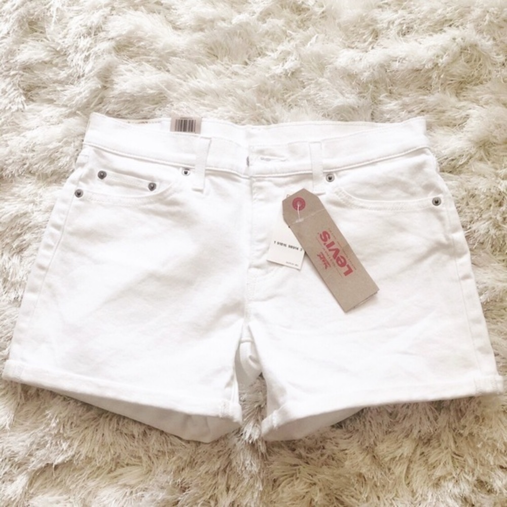 LEVI’S MID LENGTH SHORT - Picture 4 of 6